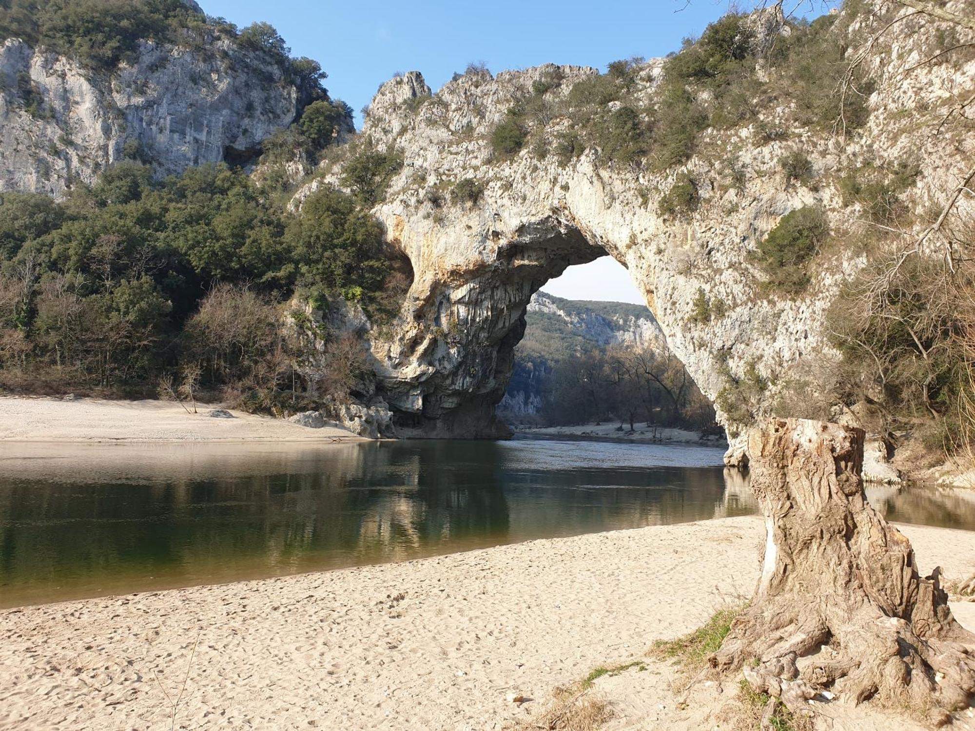 Le Clos Du Grand Chene - Gites 4 Etoiles - Saint-Marcel-d'Ardeche Exterior photo