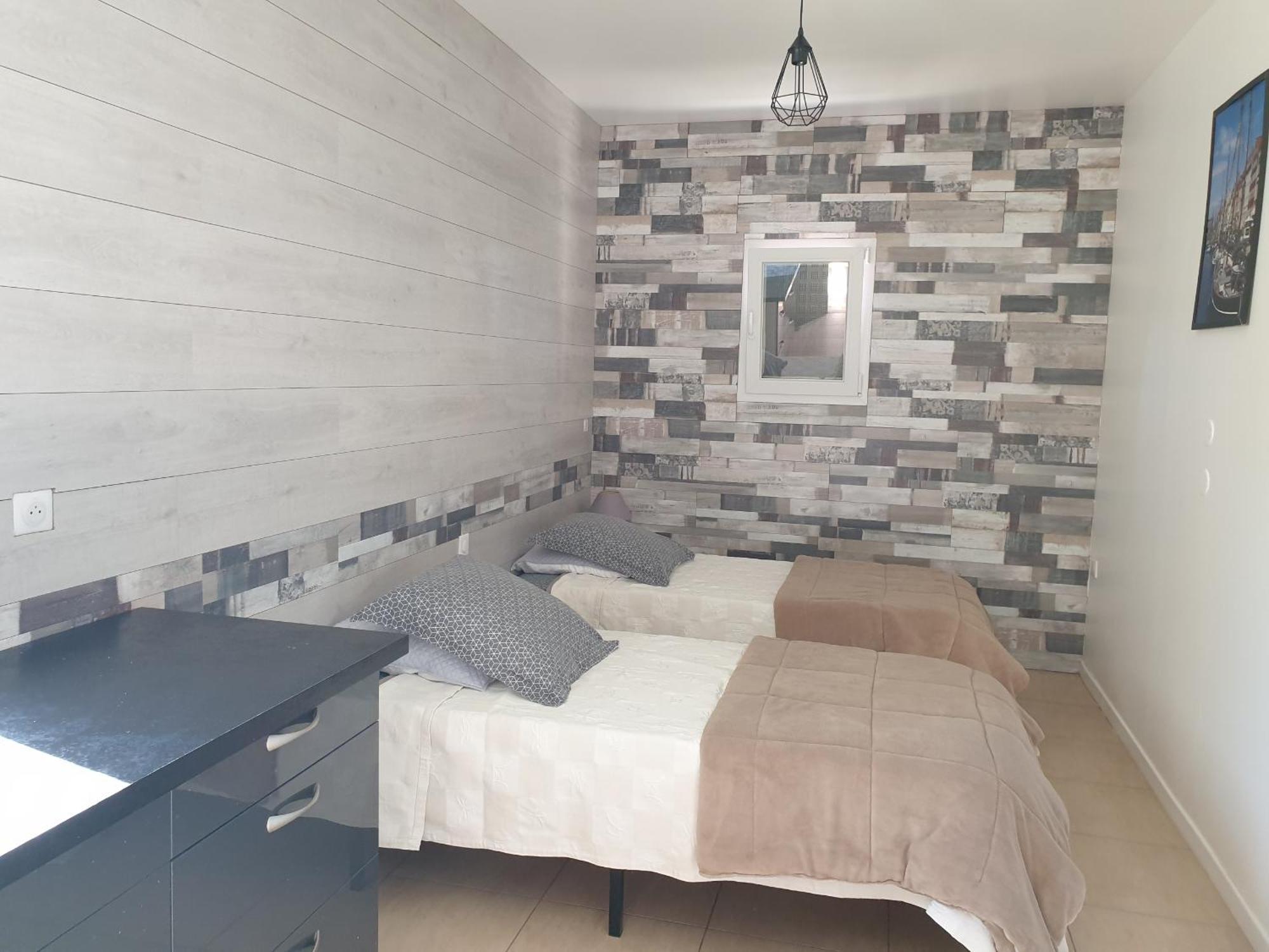Le Clos Du Grand Chene - Gites 4 Etoiles - Saint-Marcel-d'Ardeche Room photo